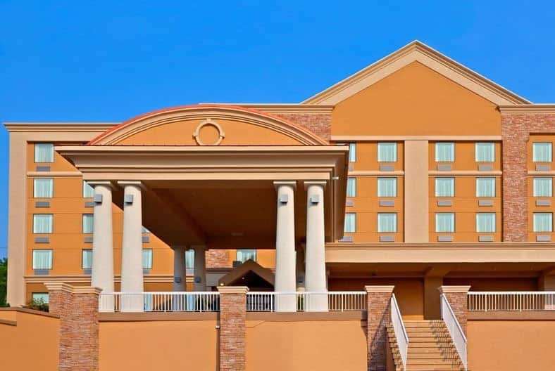 Days Hotel By Wyndham North Bergen - thumb 0