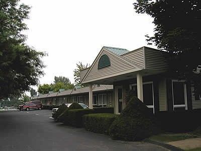 T-Bird Motor Inn - thumb 0