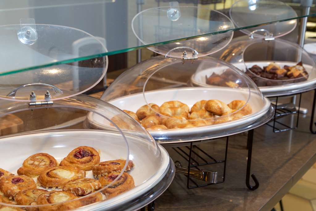 Hilton Garden Inn Burlington-Downtown - thumb 13