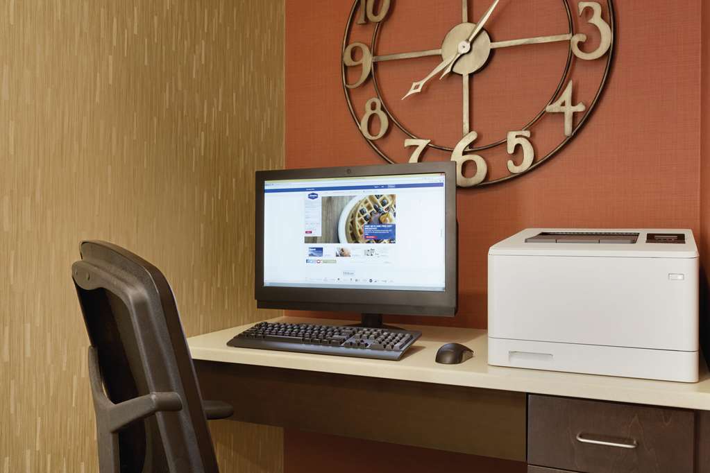 Hampton Inn St Albans - thumb 17