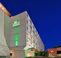 Holiday Inn Manhattan at the Campus - Accommodation Seattle
