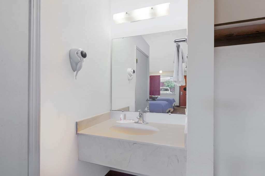 Days Inn  Ardmore - thumb 2