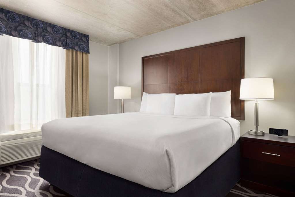 IBAN Dallas Park Central Hotel,Trademark - thumb 5