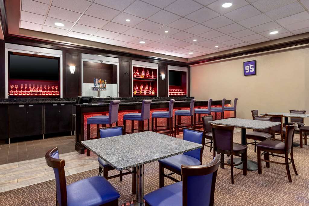 IBAN Dallas Park Central Hotel,Trademark - thumb 11