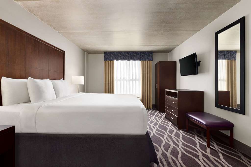 IBAN Dallas Park Central Hotel,Trademark - thumb 13