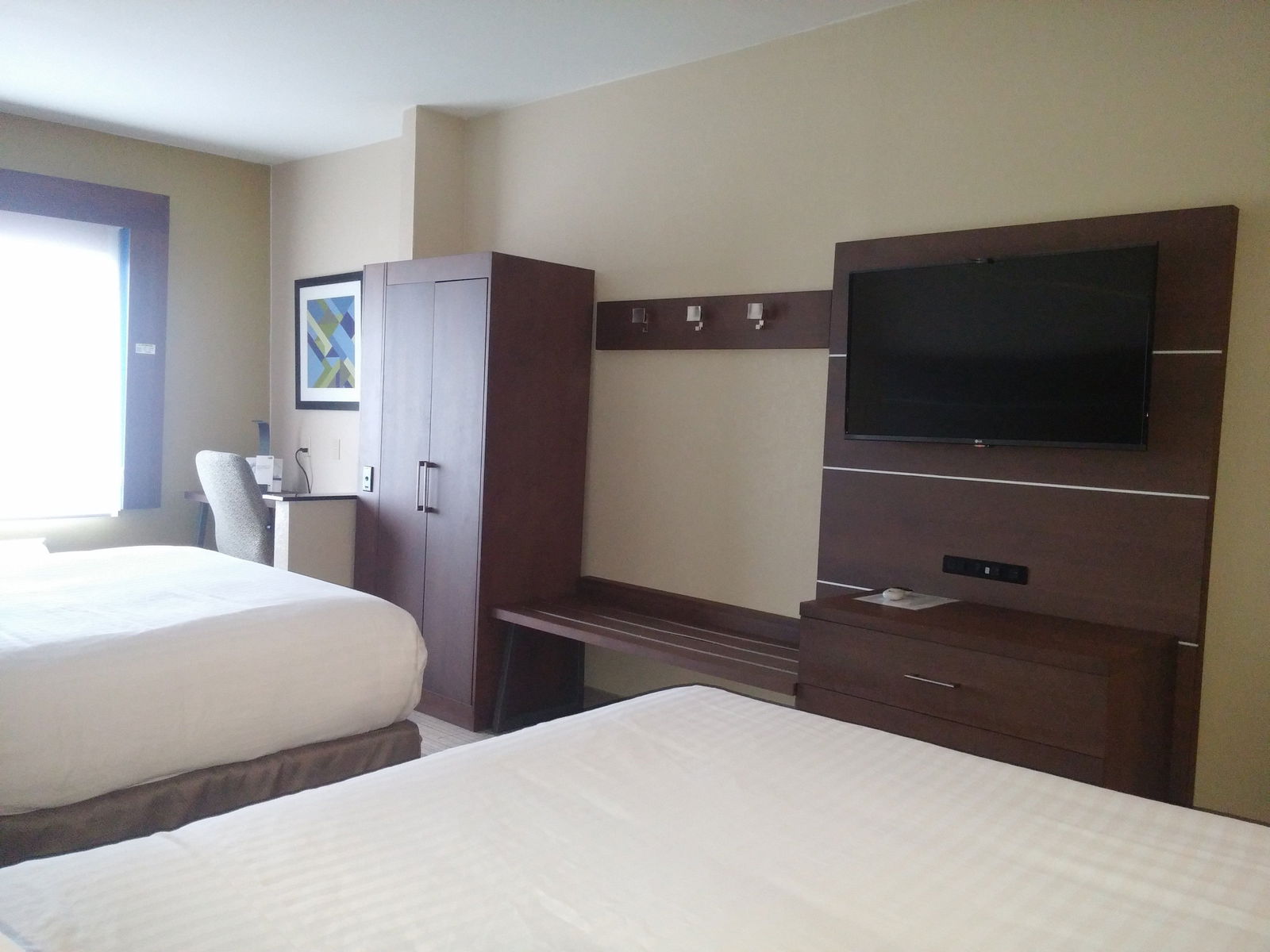 Holiday Inn Express Hotel & Suites - thumb 8