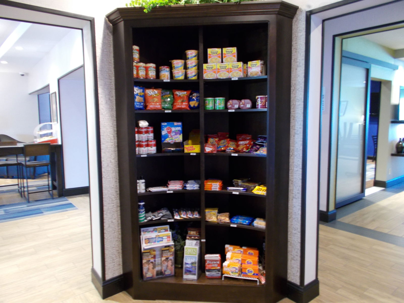 Holiday Inn Express Hotel & Suites - thumb 17