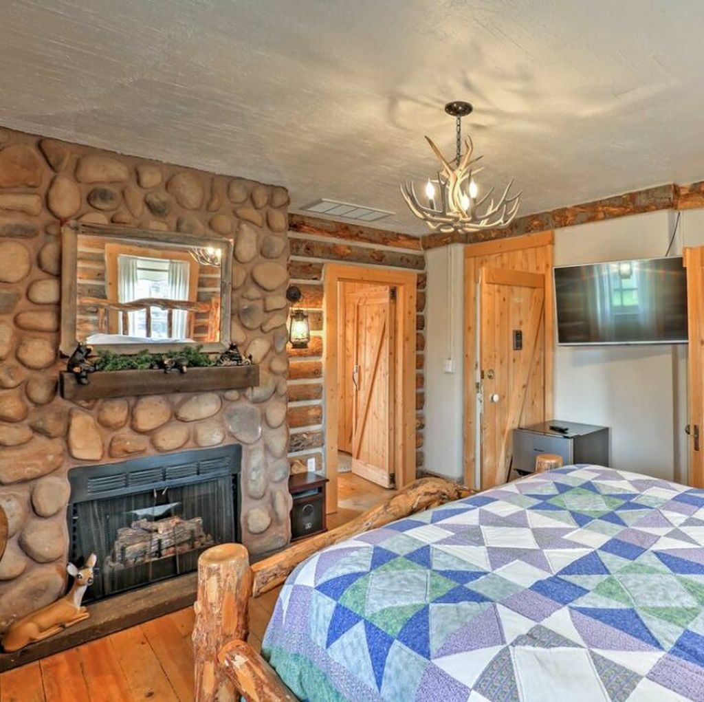 Valley House Inn - thumb 0