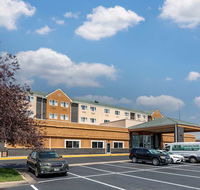 Quality Inn  Suites DIA/Gateway Park - Accommodation Seattle