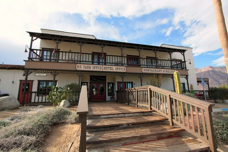 Palm Canyon Hotel And RV Resort - thumb 0