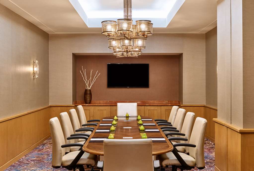 Hilton Los Angeles North/Glendale - thumb 13