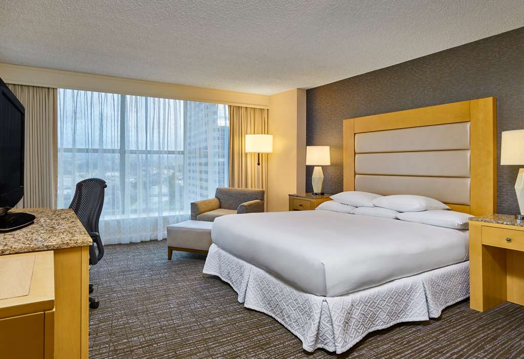 Hilton Los Angeles North/Glendale - thumb 17