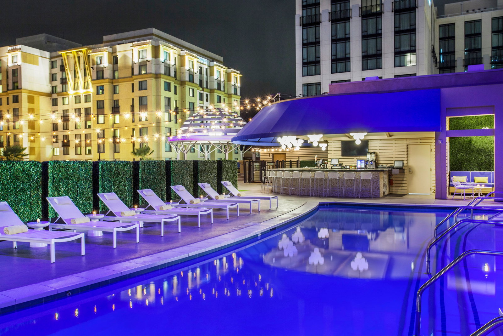 Margaritaville Hotel San Diego (Solamar) - thumb 9