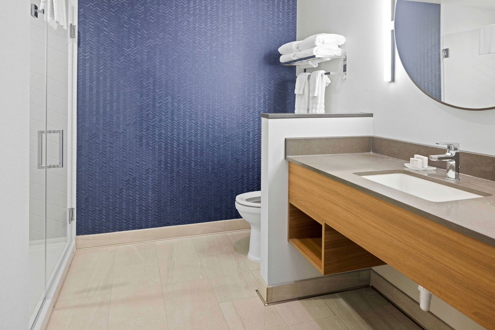 Fairfield Inn & Suites Pacific Beach - thumb 3