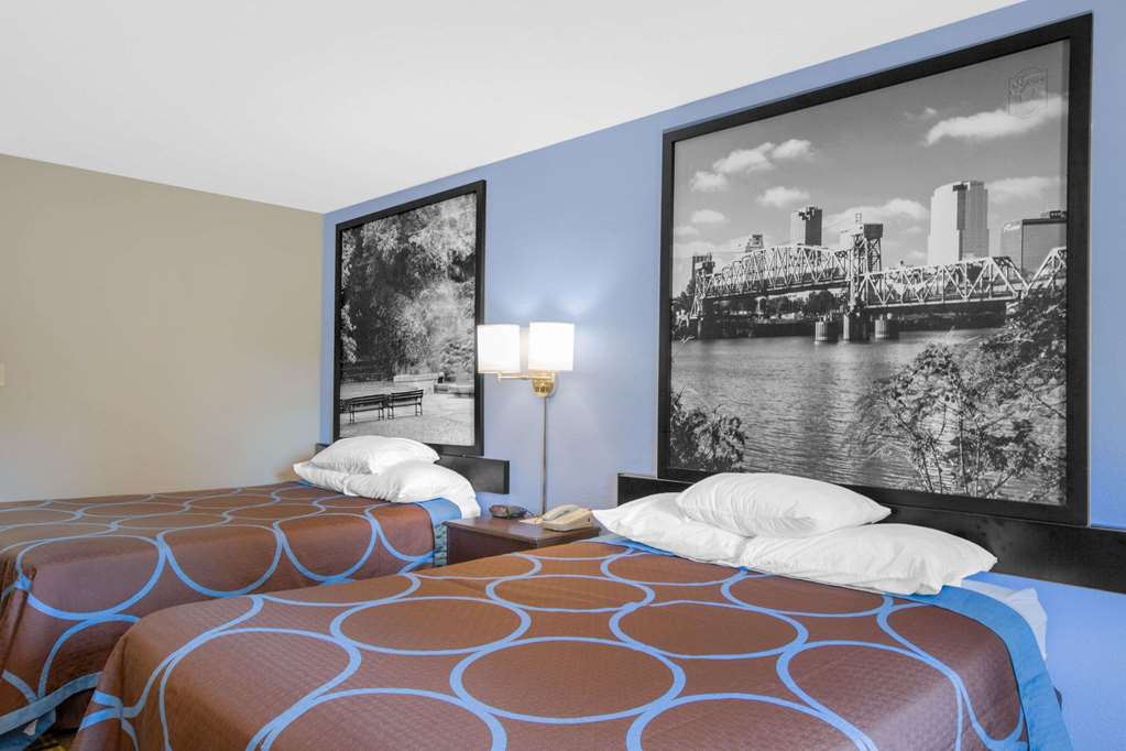 Super 8 Brinkley - thumb 9