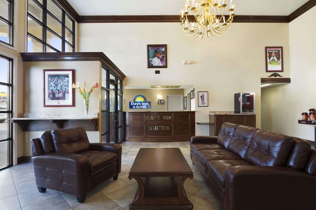 Days Inn  & Suites Tuscaloosa University - thumb 1