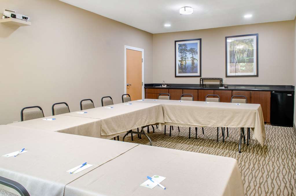 Comfort Inn & Suites - thumb 9