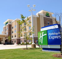 Holiday Inn Express Covington-Madisonvil - Accommodation Seattle