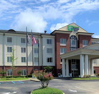 Holiday Inn Express  Suites Tuscaloosa- - Accommodation Seattle