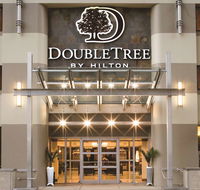 Doubletree Hotel  Suites Pitt Downtown - Accommodation Seattle
