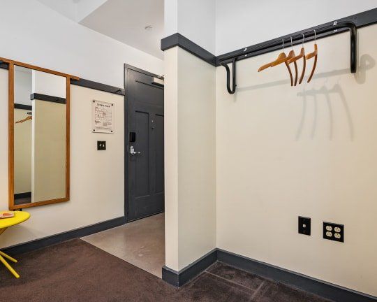 Kasa The Maverick Pittsburgh - thumb 12