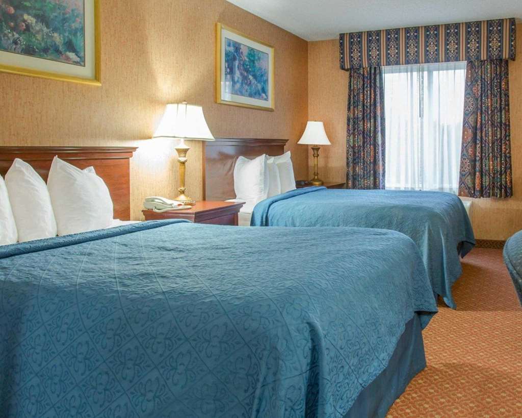 Quality Inn & Suites - thumb 5
