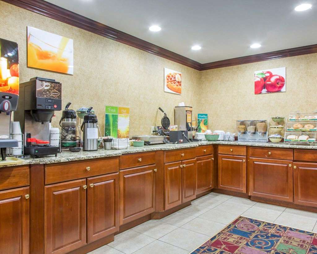 Quality Inn & Suites - thumb 11