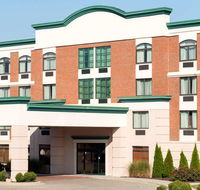 Wingate by Wyndham Dayton - Fairborn - Accommodation Seattle