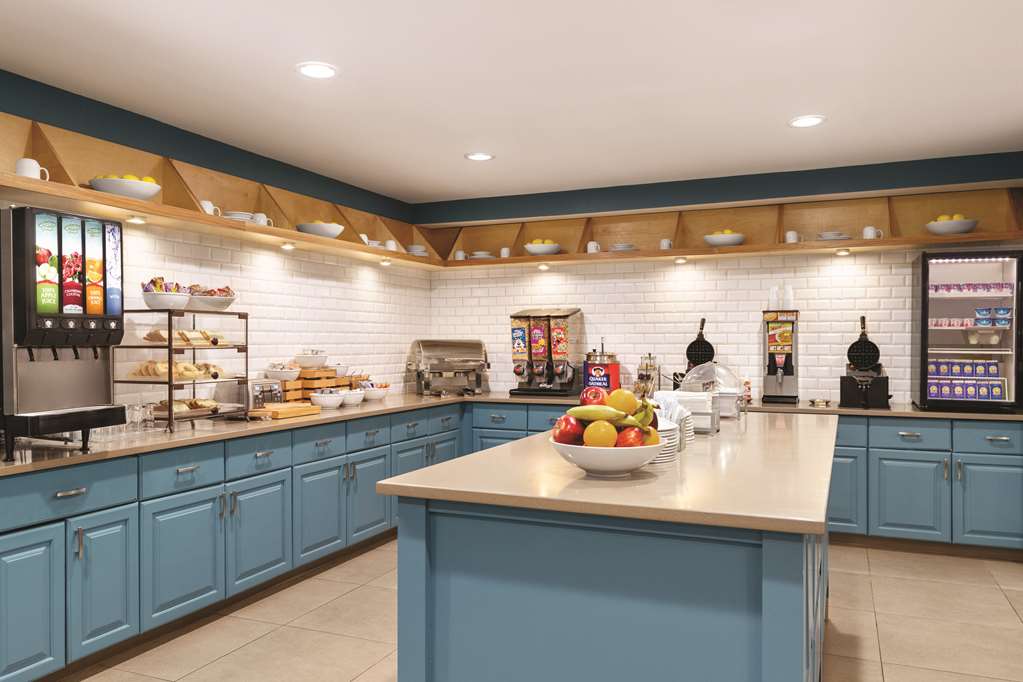 Country Inn & Suites Griffin - thumb 10