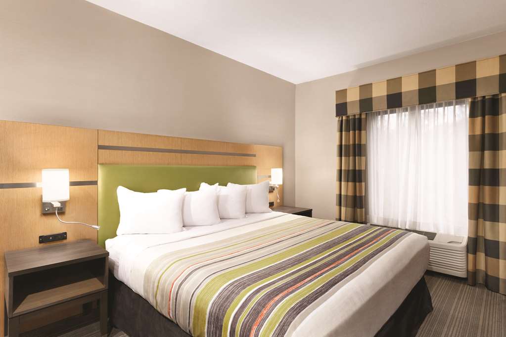 Country Inn & Suites Griffin - thumb 13