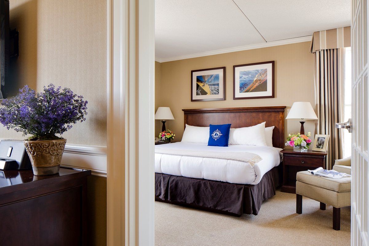 Salem Waterfront Hotel - thumb 8