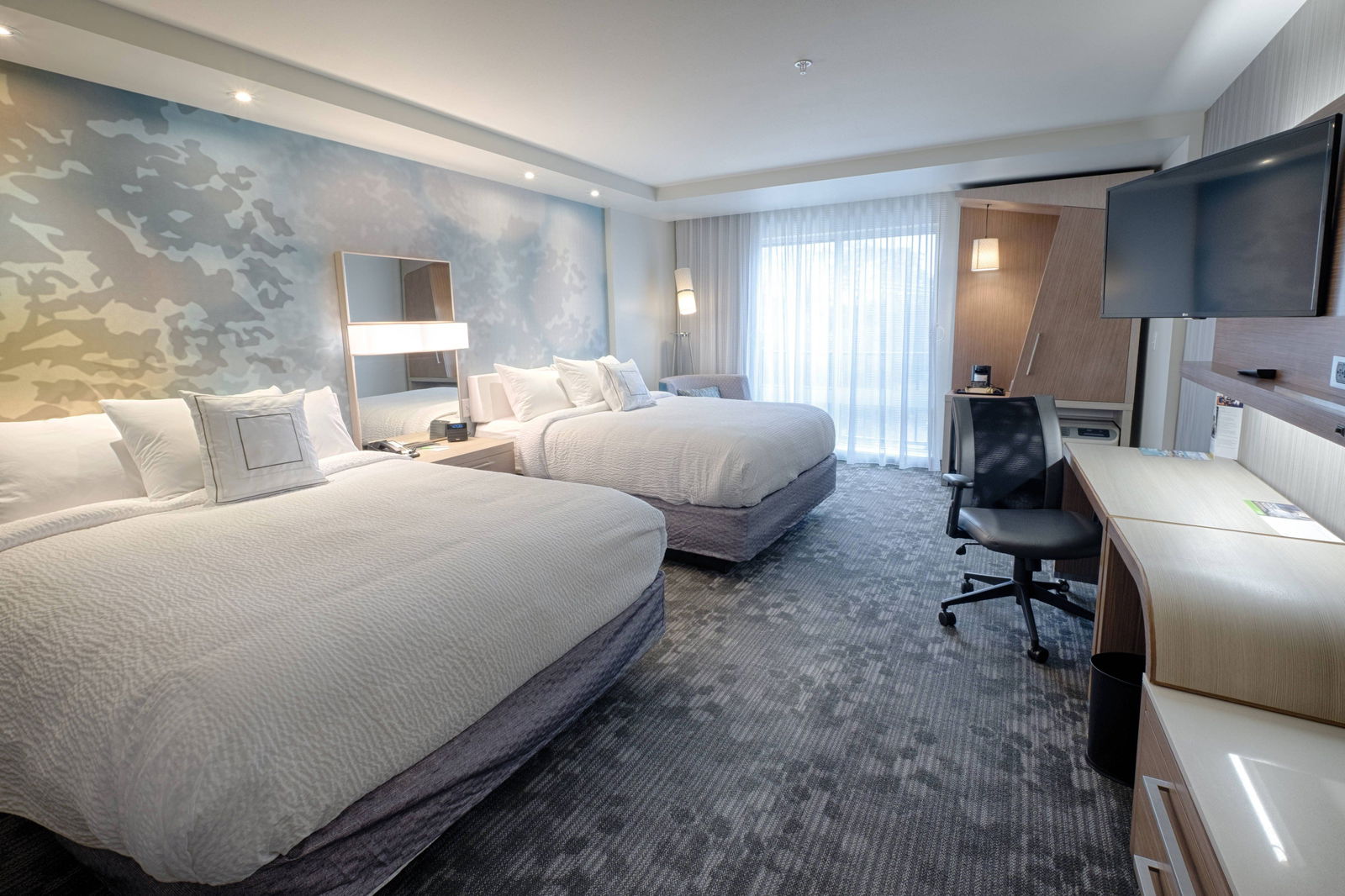 Courtyard Clifton Park - thumb 2