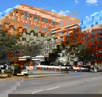 JFK Assassination and Museum Tour with Lee Harvey Oswald Rooming House - Accommodation Seattle