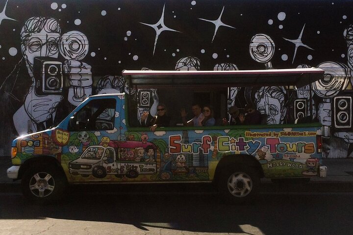 Spooky Hollywood Halloween Bus Tour By Night - thumb 1