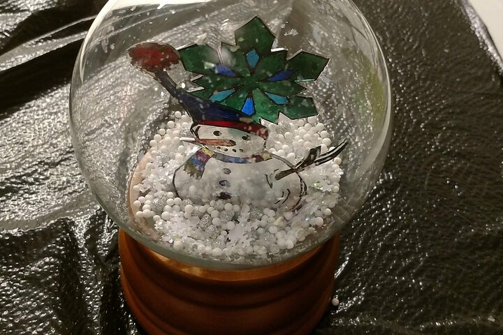 Create Your Own Winter Snow Globe in Estes Park
