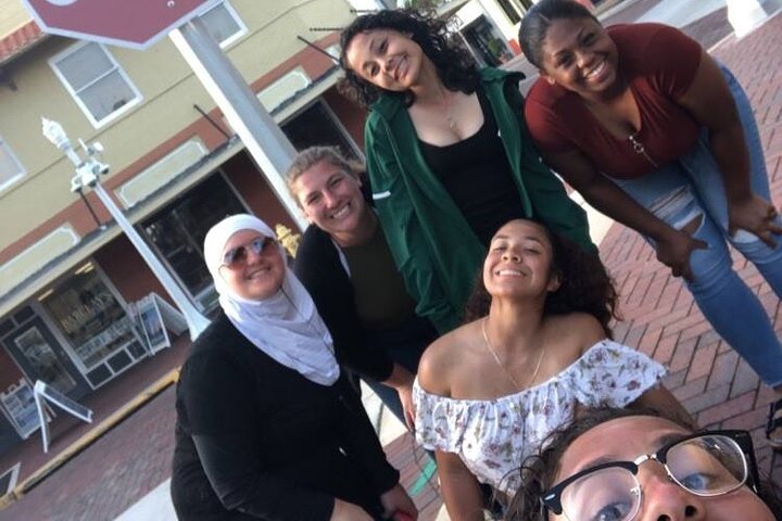 Participate In A Fun Scavenger Hunt In Fort Myers By Crazy Dash - thumb 2