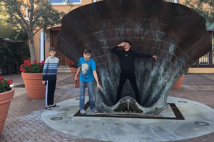 Participate In A Fun Scavenger Hunt In Fort Myers By Crazy Dash - thumb 3