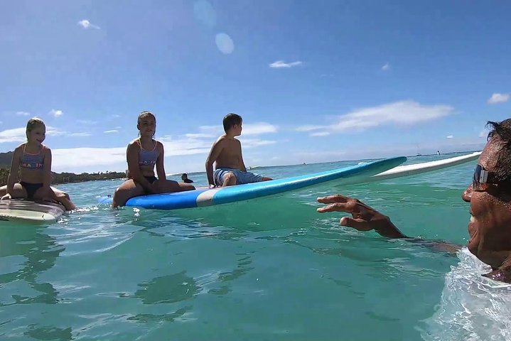 Waikiki 1 Hour Private Group Surf Lesson - thumb 4