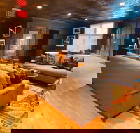 Bourbon Tour Woodford or Four Roses or Wild Turkey or Other - Accommodation Seattle