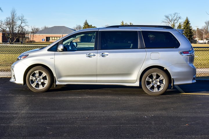 Private Transfer Between Boston Logan Airport And Boston City - thumb 0