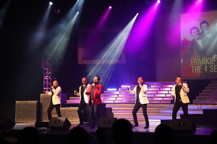SIX Show In Branson - thumb 1
