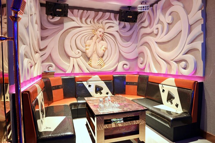 KAMU Ultra Karaoke At The Venetian Hotel And Casino In Las Vegas - thumb 1