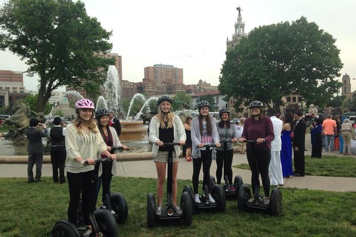 Kansas City Segway Tour: Country Club Plaza Area - thumb 3