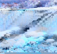 All Inclusive Day and Night Niagara Falls Tour with Light Show (in April) - Accommodation Seattle