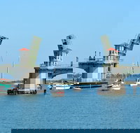 Private Boat and Golf Cart Tour - Accommodation Seattle