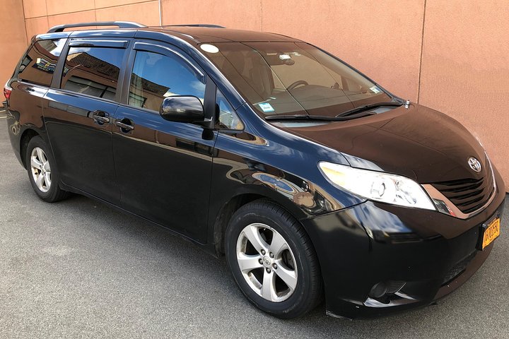 Private Departure Transfer To Cleveland Airport (CLE) - thumb 3