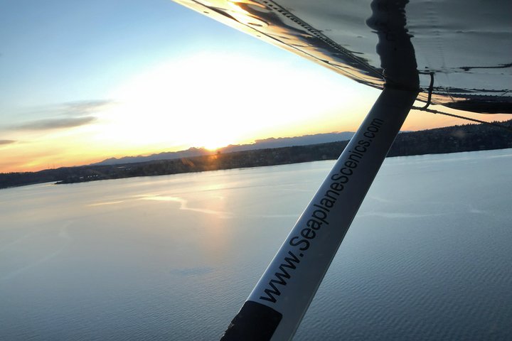 20-Minute Greater Seattle Scenic Airplane Tour - thumb 4