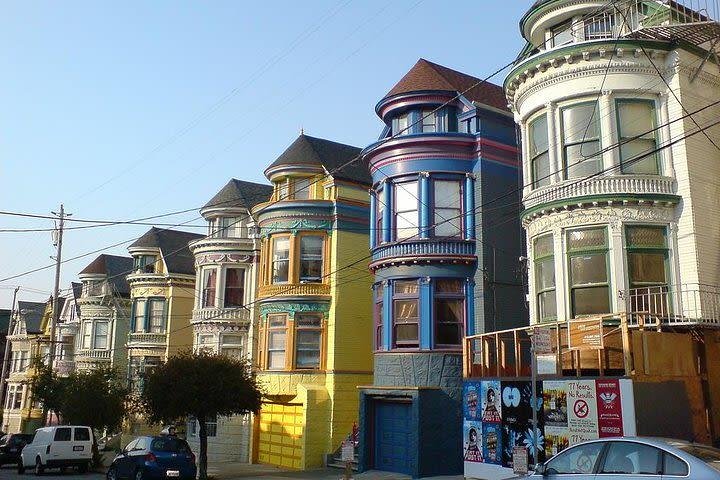 1 Day Hop-On Hop-Off Tour - thumb 1