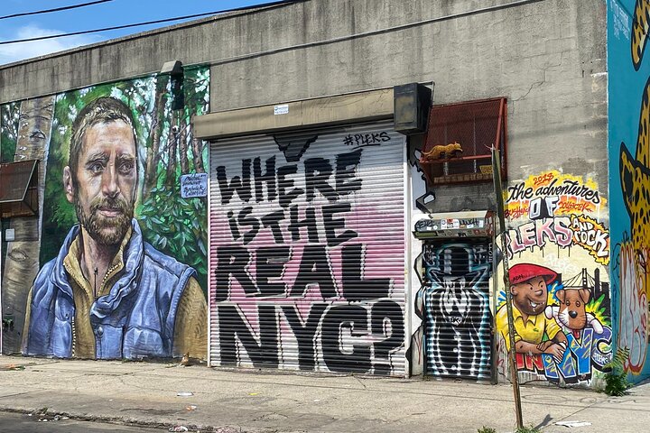 NYC Bus Tour Of Brooklyn, Bronx, Queens: Contrasts, Color And Character - thumb 5
